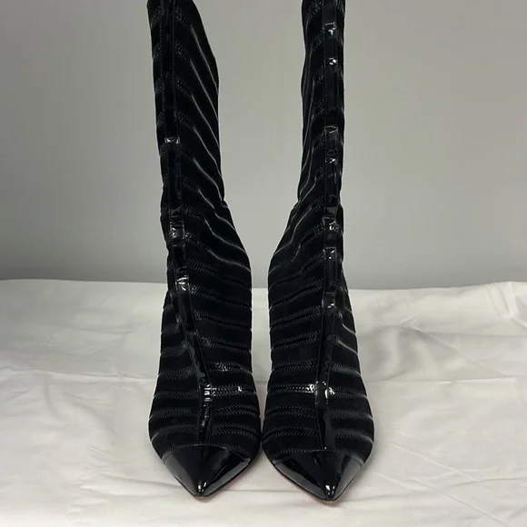 ❤️Authentic 🖤 Christian Louboutins mid calf Bootie - Picture 11 of 12